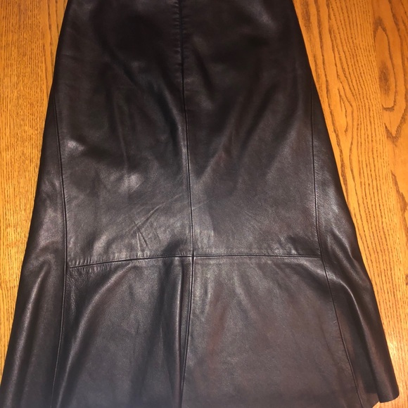 DKNY Black Leather skirt - Picture 5 of 6
